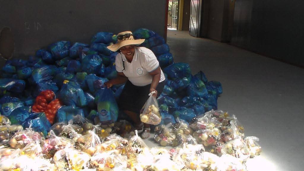 Food parcel distribution