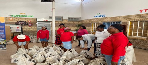 Food parcel distribution